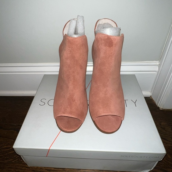 NWT Sole Society Boots - Picture 3 of 6